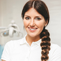 Савина Надежда Павловна — Врач стоматолог терапевт